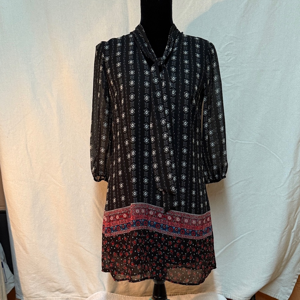 Lily Rose Black and Red Patterned Midi Dress